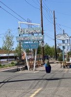 El Camino Dining Room outside