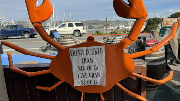 Spud Point Crab Company outside