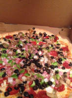 Vito's Pizza food