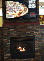 Bella Pizza food