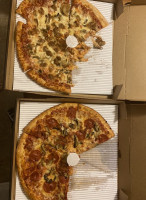 Jet's Pizza food