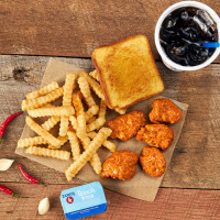 Zaxby's Chicken Fingers Buffalo Wings food