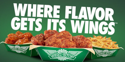 Wingstop inside