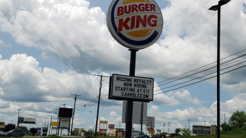 Burger King outside