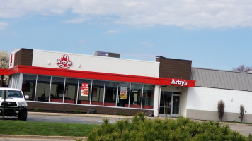 Arby's outside