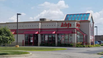 Arby's outside