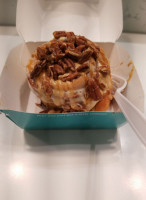 Cinnabon food