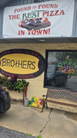 Curwensville Brother's Pizza outside