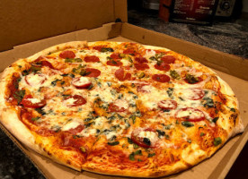 Beacon Street Pizza food