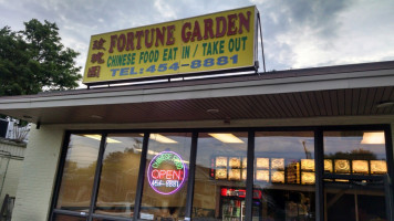 Fortune Garden food