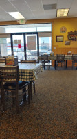 Idaho Pizza Company inside