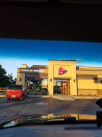 Taco Bell outside