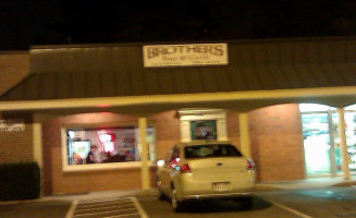 Canipe Brothers Grill outside