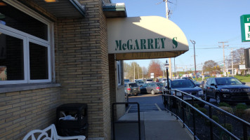 Mcgarrey's Oakwood Cafe outside