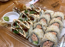 Dragon Kitchen Brown Rice Sushi food