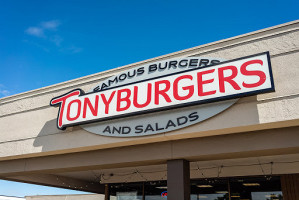 Tonyburgers food