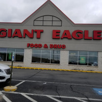 Giant Eagle outside