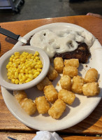 Wagon Wheel Lounge food