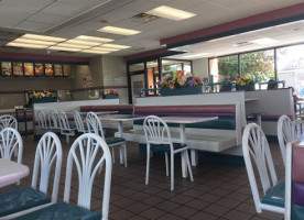 Taco Bell inside