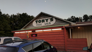 Tony's Steak Barn outside