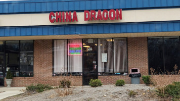 China Dragon outside