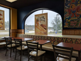 Taco Bell inside