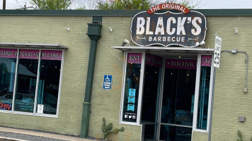 Black’s Bbq outside