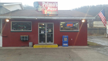 Primo's Pizza outside