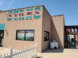 Stan's Burger Shack outside