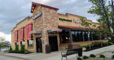 Applebee's outside