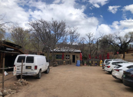 The Teahouse outside