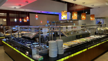 S&s Super Buffet food