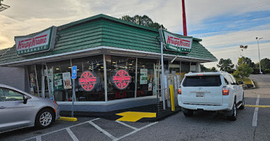 Krispy Kreme inside