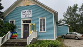 Town Hall Bakery And Daily Special Cafe outside