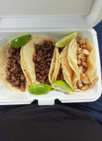 Sam's Gyros Y Tacos food