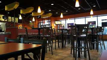 Taco Bell inside