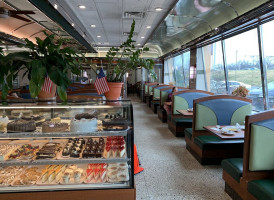 Nautilus Diner inside