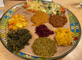 Lesaac Ethiopian Cafe food