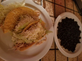 El Mezcal food