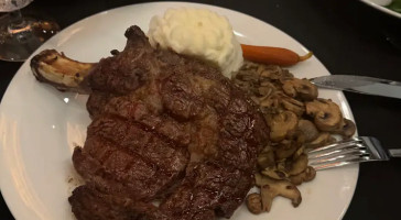 Dakotas Prime Steak Chop House Tyler food