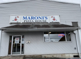 Maroni's Pizza St. Ann Street food