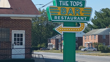 The Tops Bar Restaurant outside