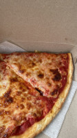 Roseanna's Pizza food