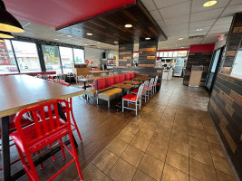 Arby's In Cedar Spr inside