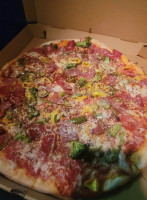 Pier Pizza Co food