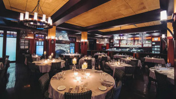 Blackstone Steakhouse inside