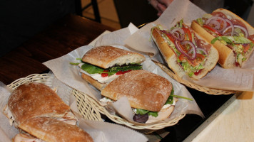 Amendola Deli-cious food