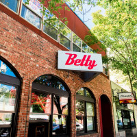 Betty Restaurant & Bar food