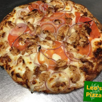 Leo's Pizza food