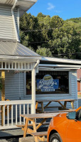 Bailey's Hoagie Shop food